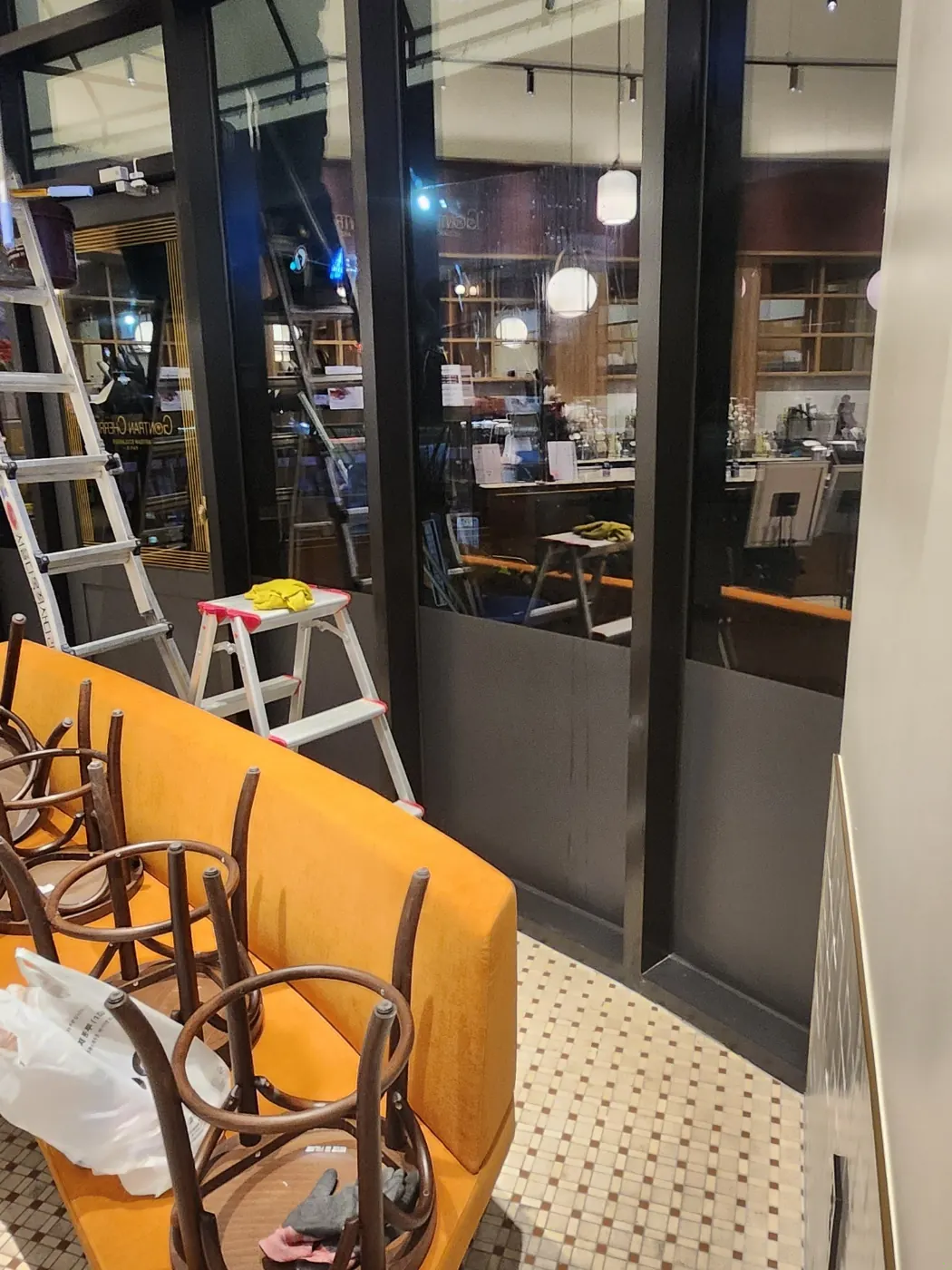 기계 세정 작업 — 양산시 카페청소 현장
