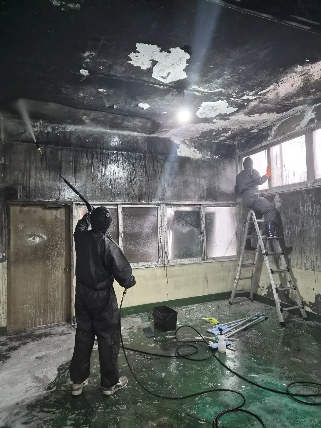 고압 세척 — 덕포동 화재청소 현장