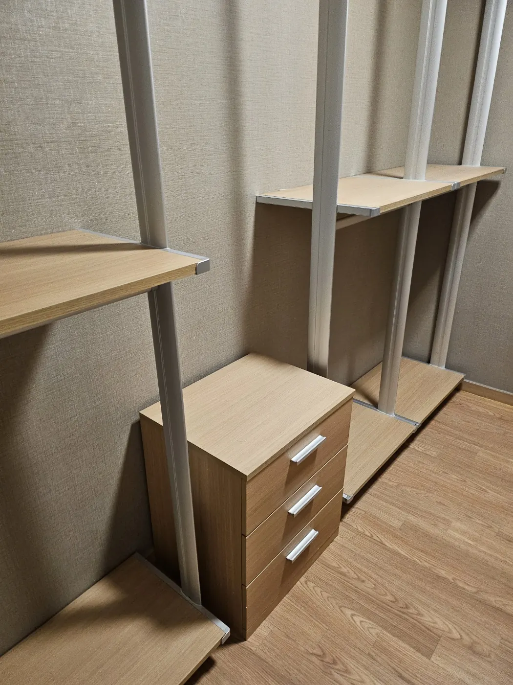 수납장 정리 — 하이면 입주청소 현장