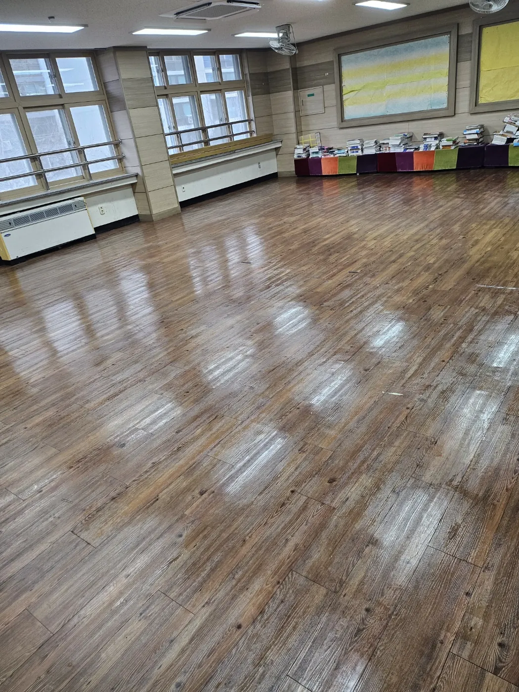왁스 재코팅 — 창원 성산구 학교청소 현장