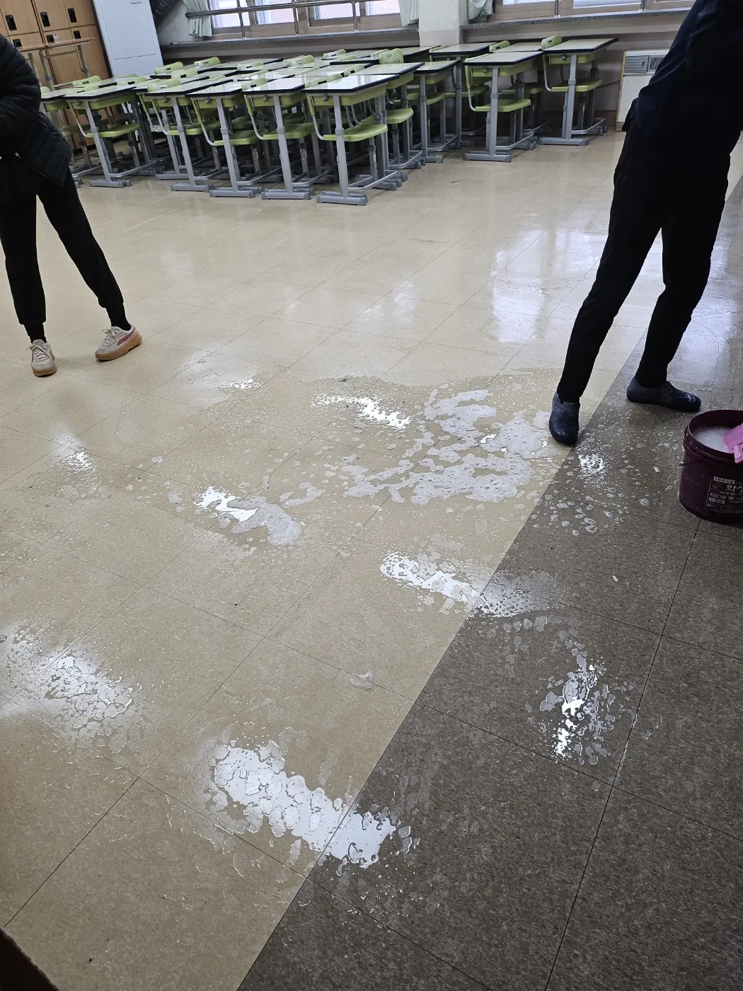 세정 진행 — 대청동 학교청소 현장