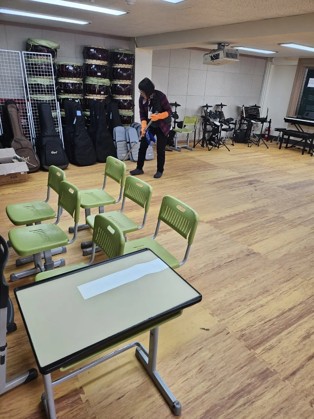특별실 작업 — 함안군 학교청소 현장